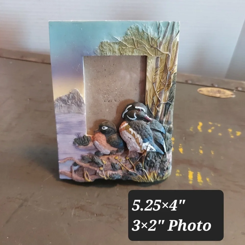 Vintage Rustic Wood Duck 3D Relief Resin Picture Frame 3x2 Wildlife Nature Decor